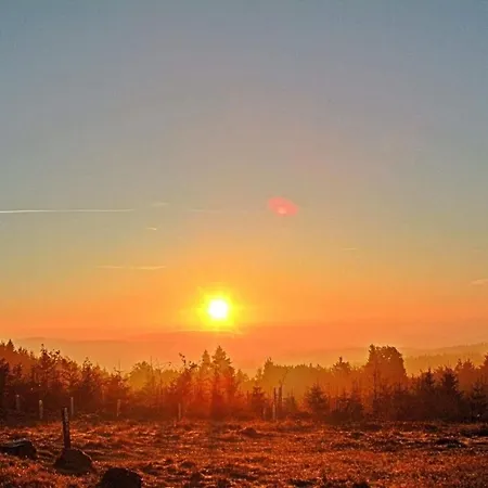 Alois Hennecke לינה וארוחת בוקר *